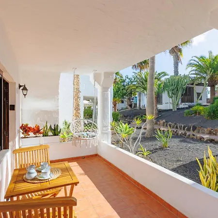 Aguila De Dunas - Charming Flat With Patio & Pools In The Centre Of *